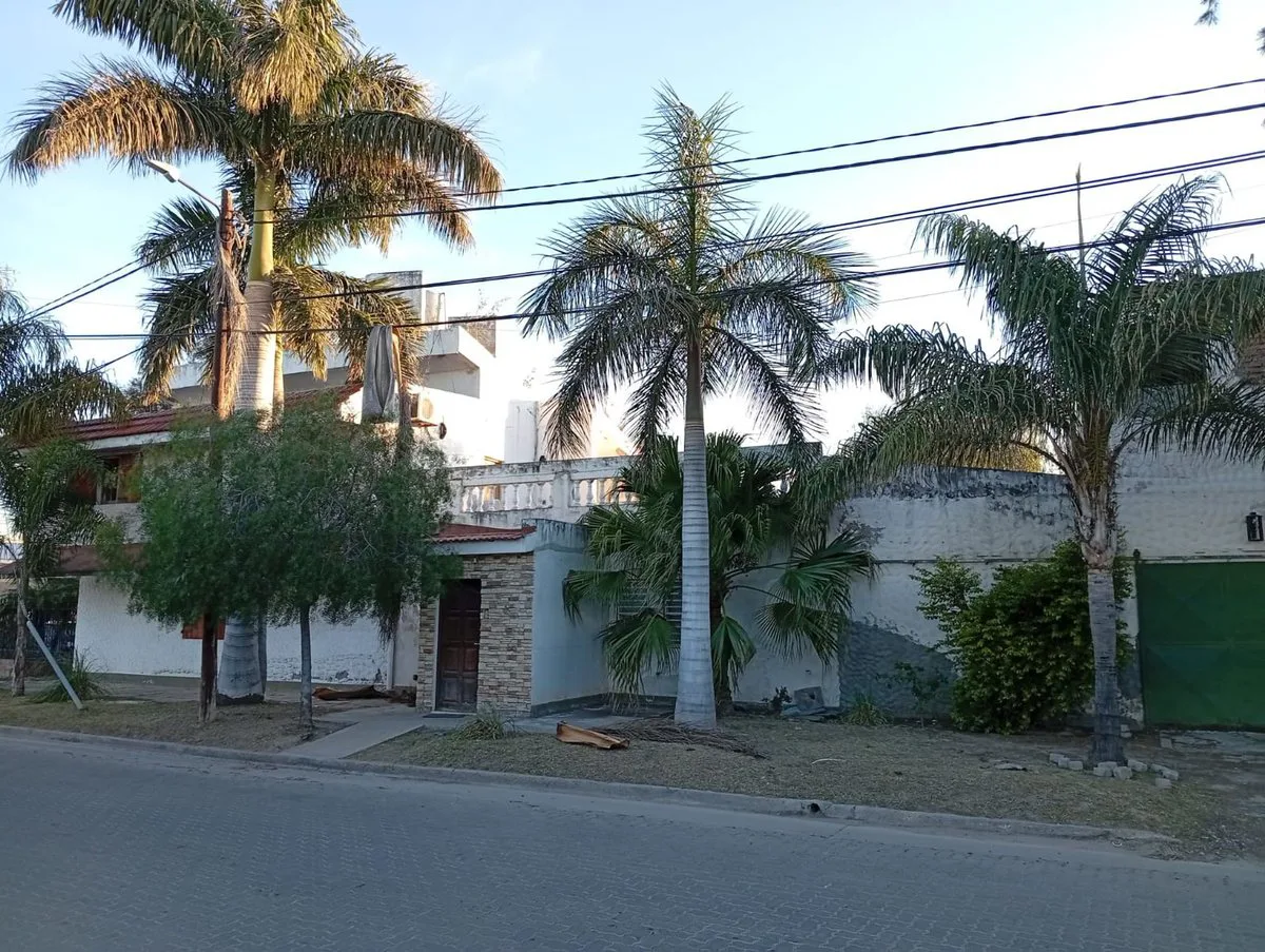 VENTA DE CASA - BARRIO CABILDO foto 2