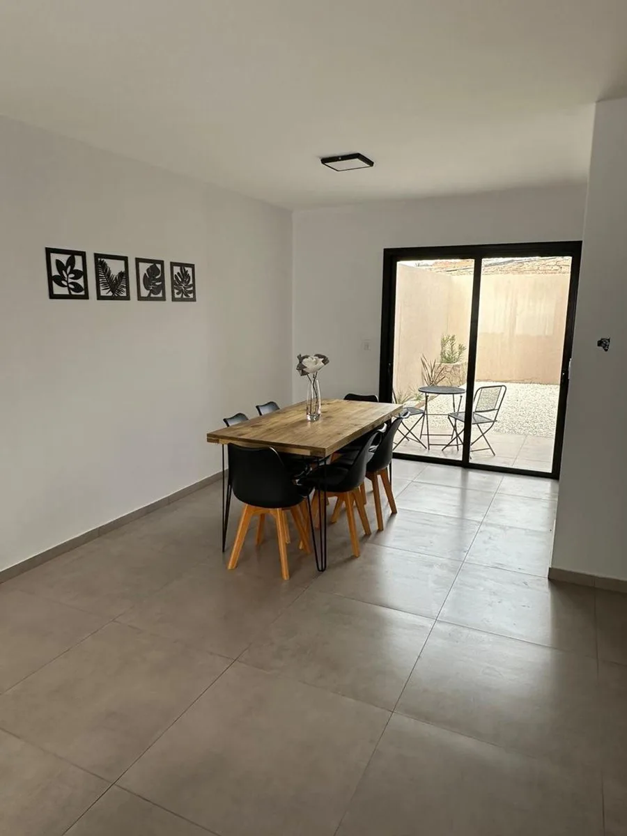 Excelente Duplex en Lujan de Cuyo foto 4