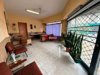 ALQUILER - Local 40 m2 - Santos Vega al 6000 - Villa Bosch foto 3