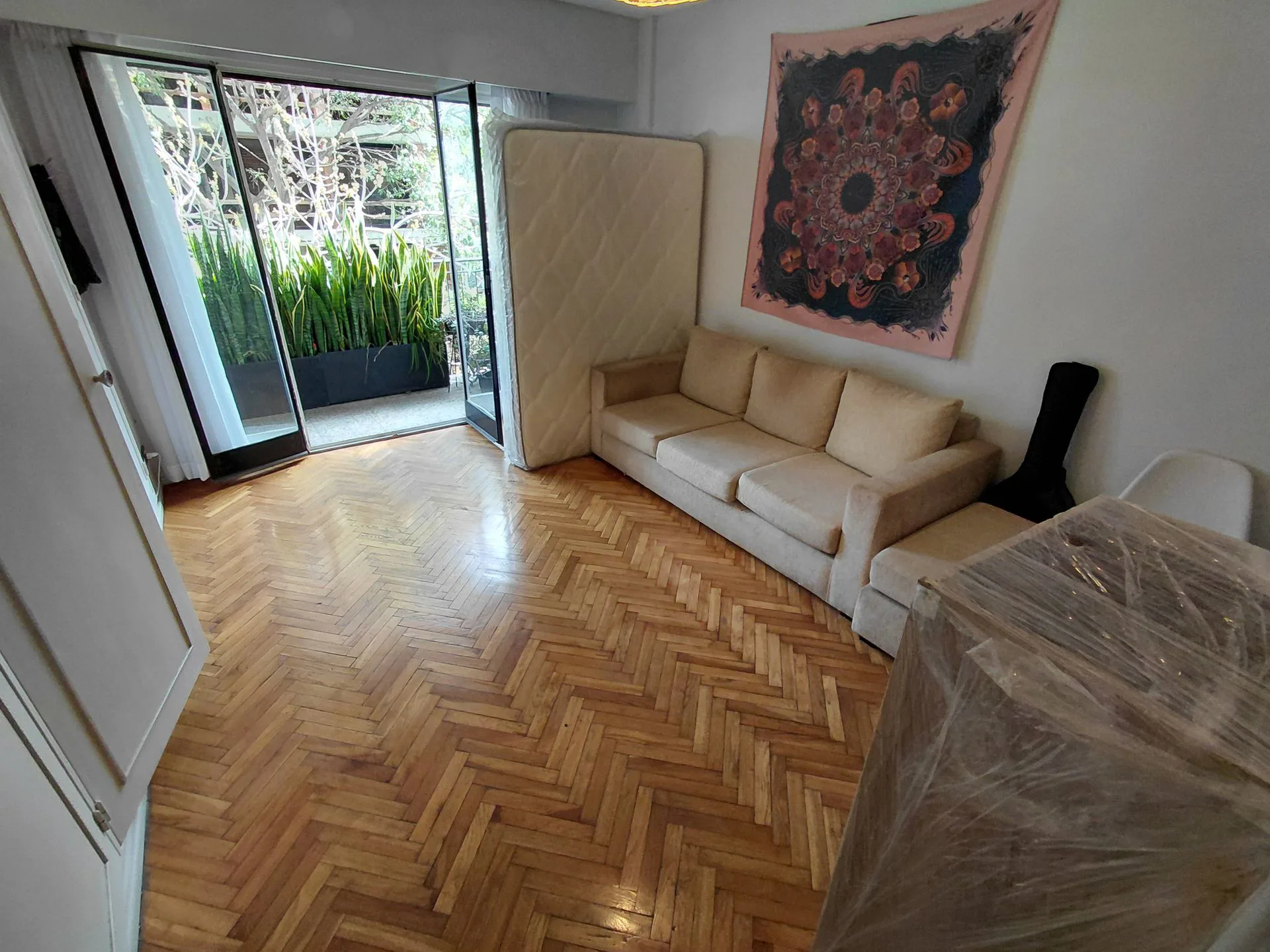 VENTA DEPTO. 3 AMB. PALERMO DEPEND. BALCÓN COCHERA foto 2