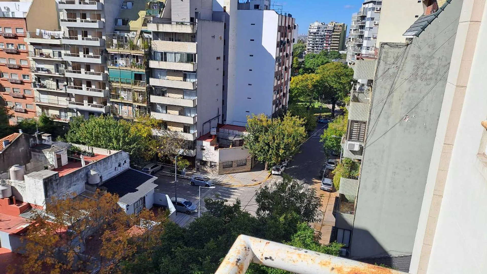 VENTA EXCELENTE DEPTO DE 2 AMB - PARQUE CHACABUCO foto 2