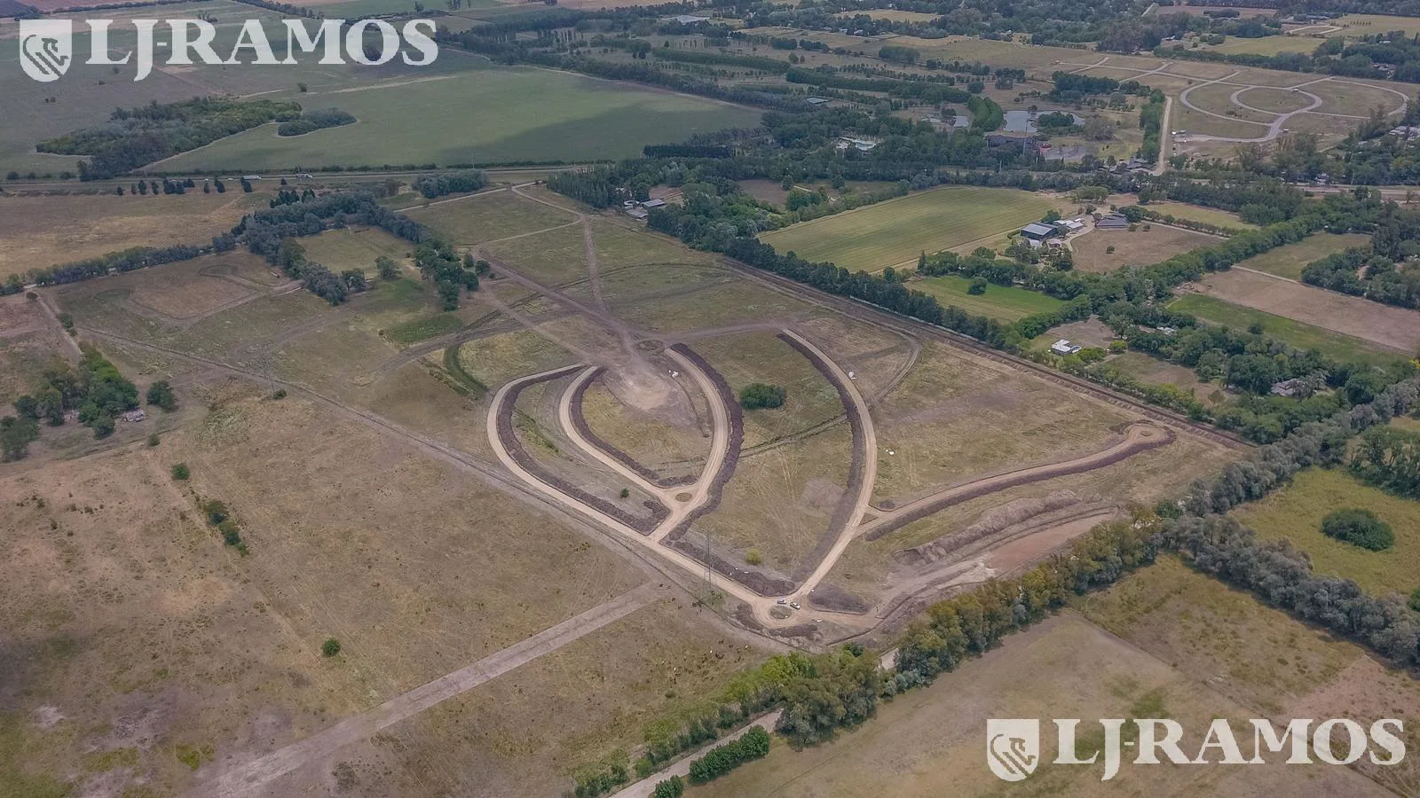 Terreno en Barrio Cerrado Pueblo Cardano, Pilar foto 2