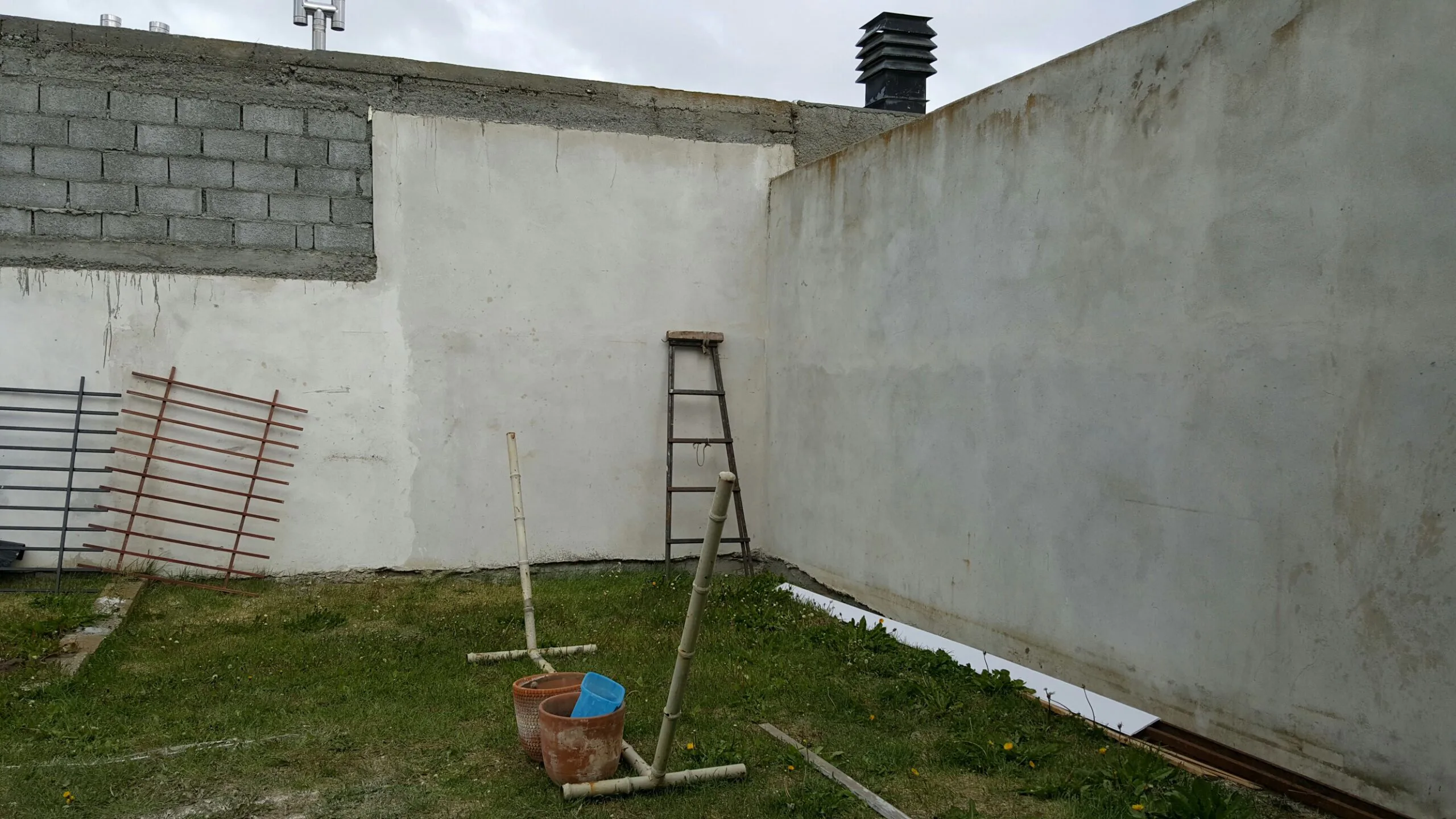 CASA – 4 DORMITORIOS – CHACRA II foto 3