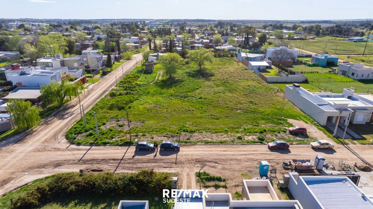 LOTE EN ALDEA ROMANA foto 3