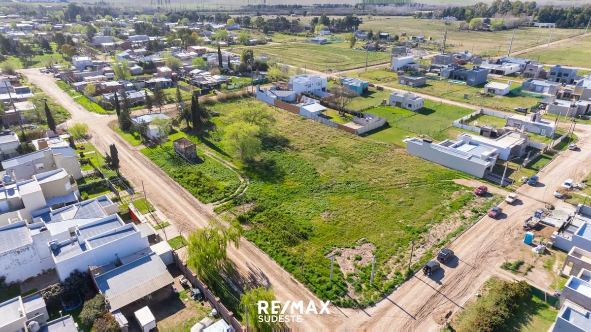 LOTE EN ALDEA ROMANA foto 4
