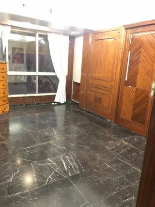Excelente semipiso  6 ambientes foto 5