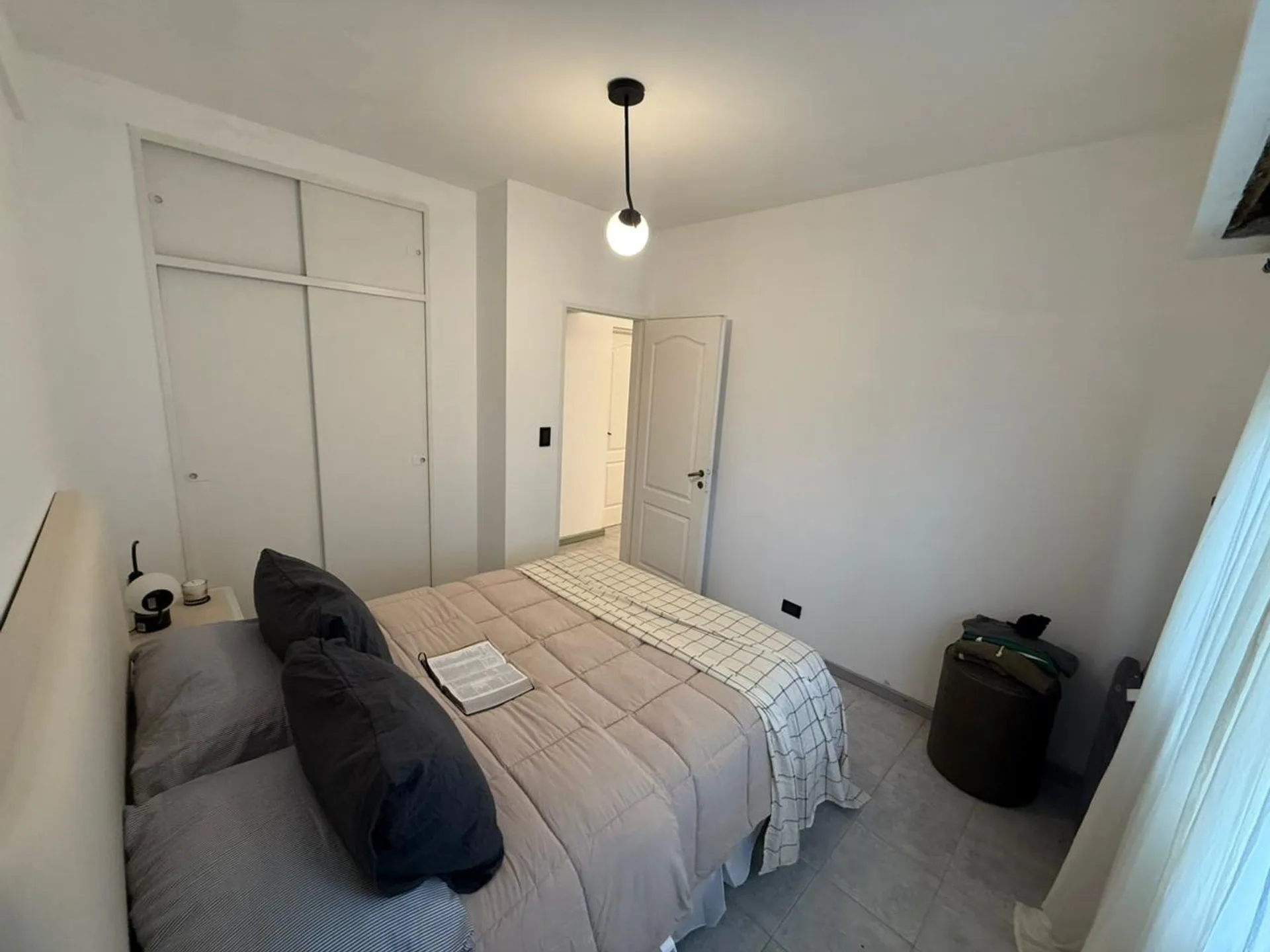 VENTA DEPTO 2 AMB EN DEVOTO AMOBLADO REFACCIONADO foto 5