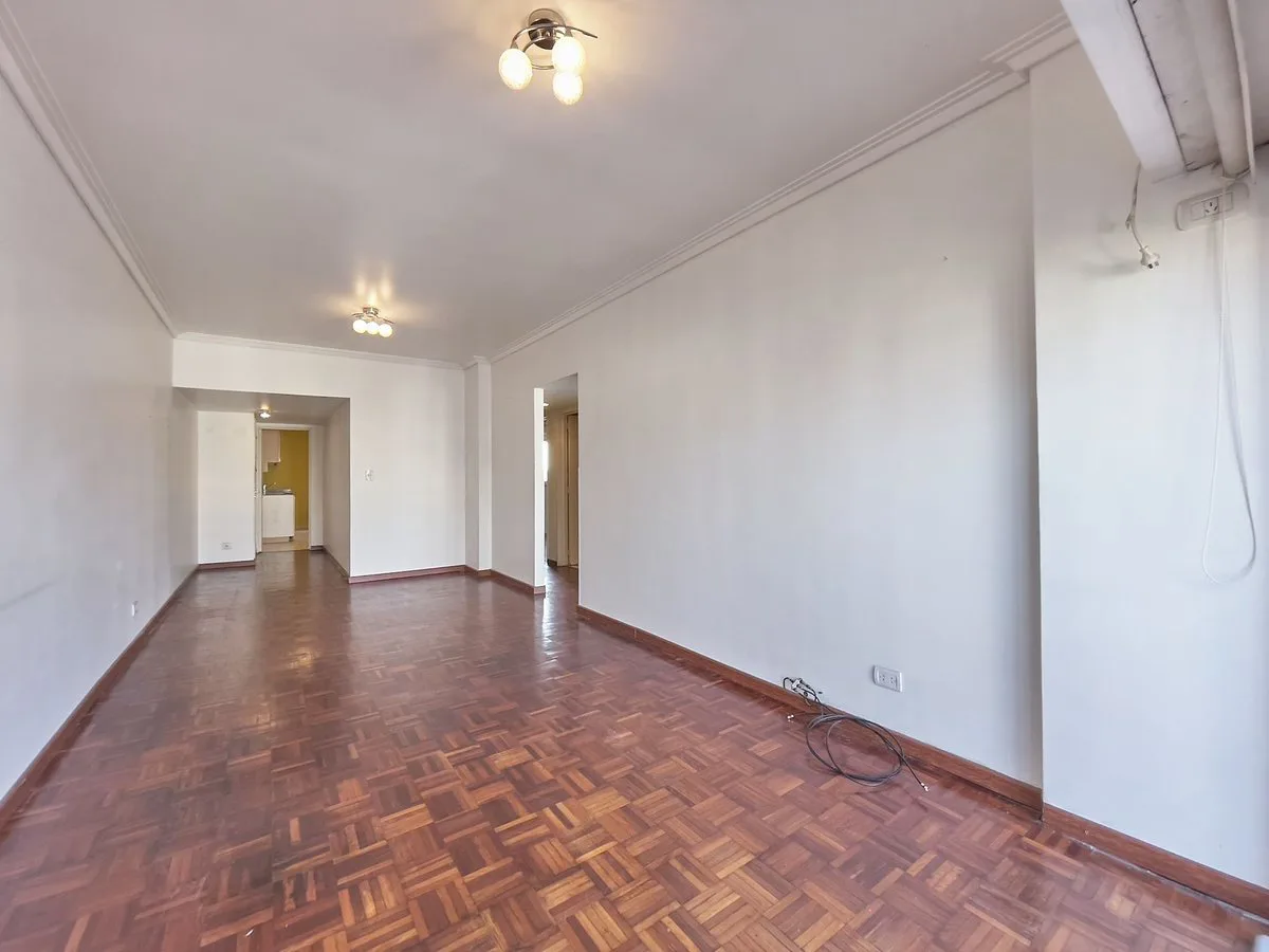 VENTA DEPARTAMENTO 4 AMBIENTES BELGRANO RECICLADO foto 3