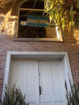 CASA - VENTA EN GARIN foto 1