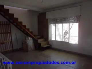 V560 Ramos Mejia Venta amplio PH 4-5 amb. con terraza foto 4