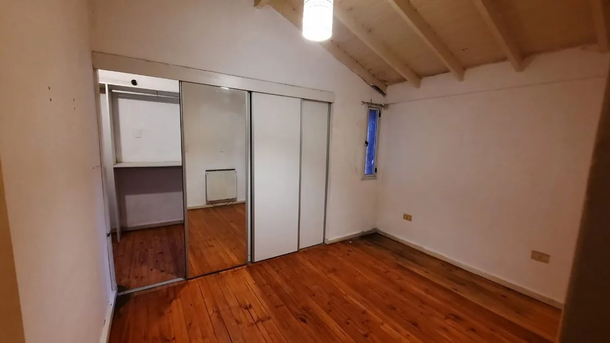 CASA EN VENTA 3 AMB JOSE C PAZ A RECICLAR foto 5