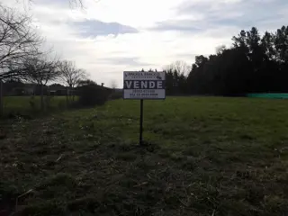 Terreno en Venta en Parque Jularó foto 1
