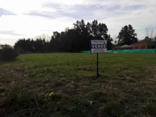 Terreno en Venta en Parque Jularó foto 2