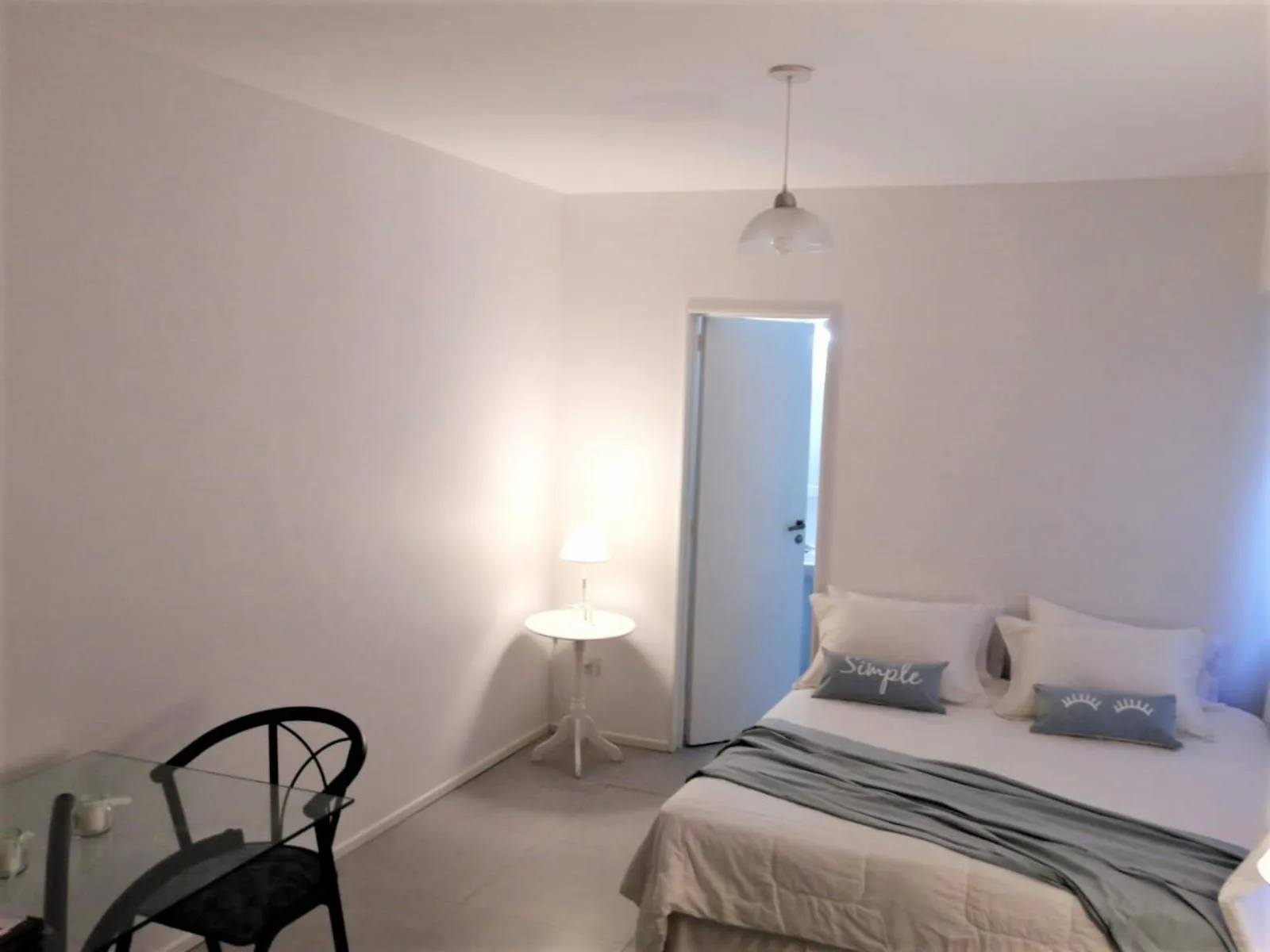 Apartment in San Nicolás – photo 2 of 11
