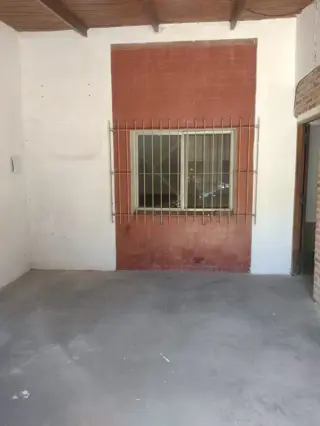 OCASION ALQUILO CASA ZONA PARQUE MITRE foto 3