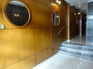Departamento en Venta en Flores 2 ambientes 36 m2 + 24 m2 de balcón terraza en piso alto, al frente - Bolivia 100 foto 3