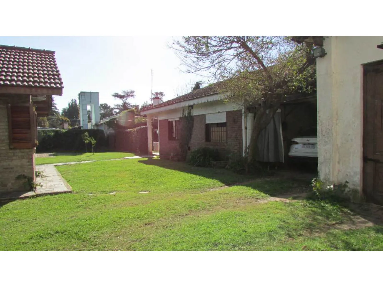 Casa Quinta de 4 ambientes con Pileta foto 4