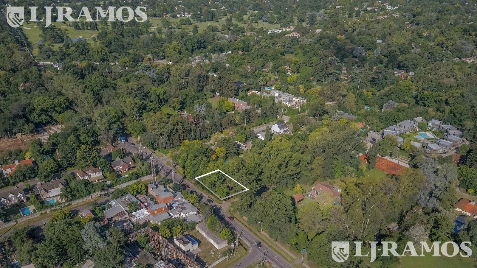 VENTA- LOTE 1200M2 - USOS MIXTOS - ZONIFIC CCS - Altura km 38,5 Panam Pilar foto 3