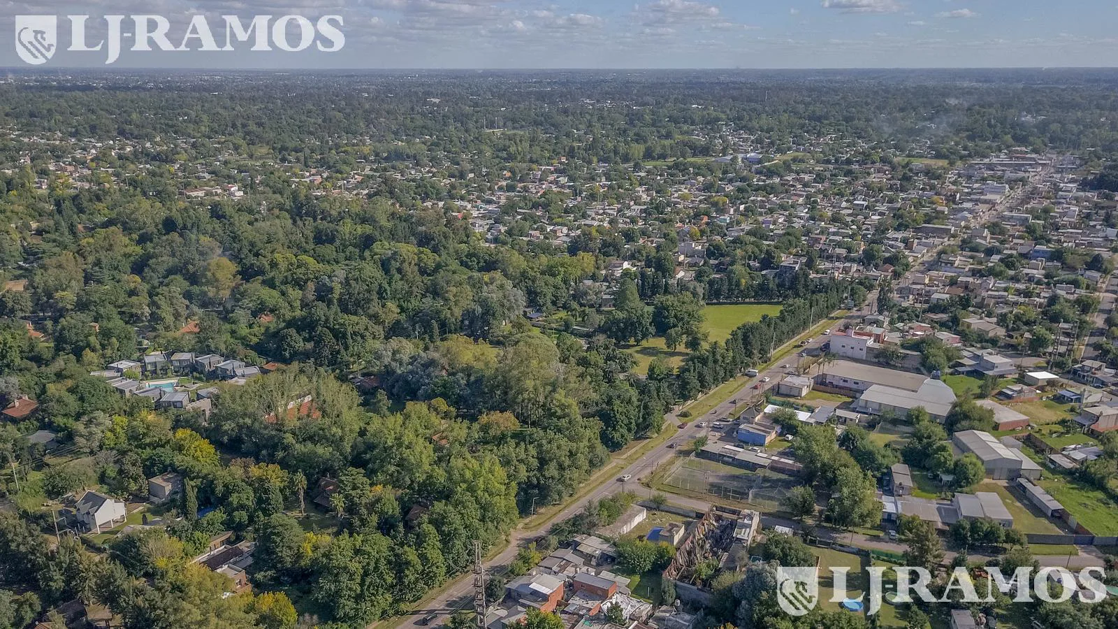 VENTA- LOTE 1200M2 - USOS MIXTOS - ZONIFIC CCS - Altura km 38,5 Panam Pilar foto 5