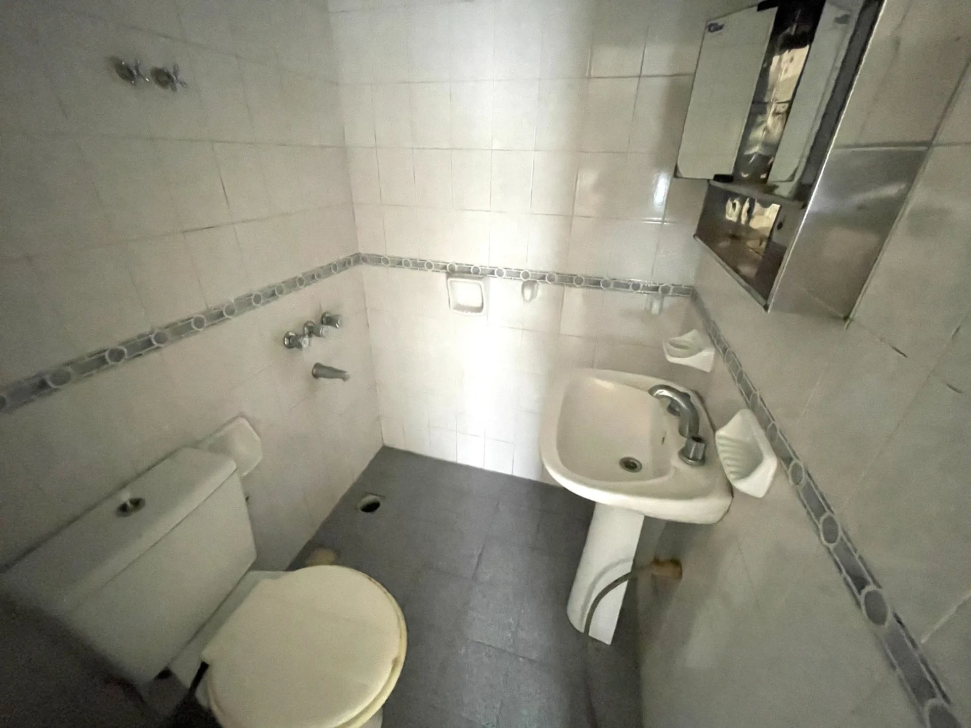 VENTA PH VILLA BALLESTER IDEAL INVERSIÓN foto 3
