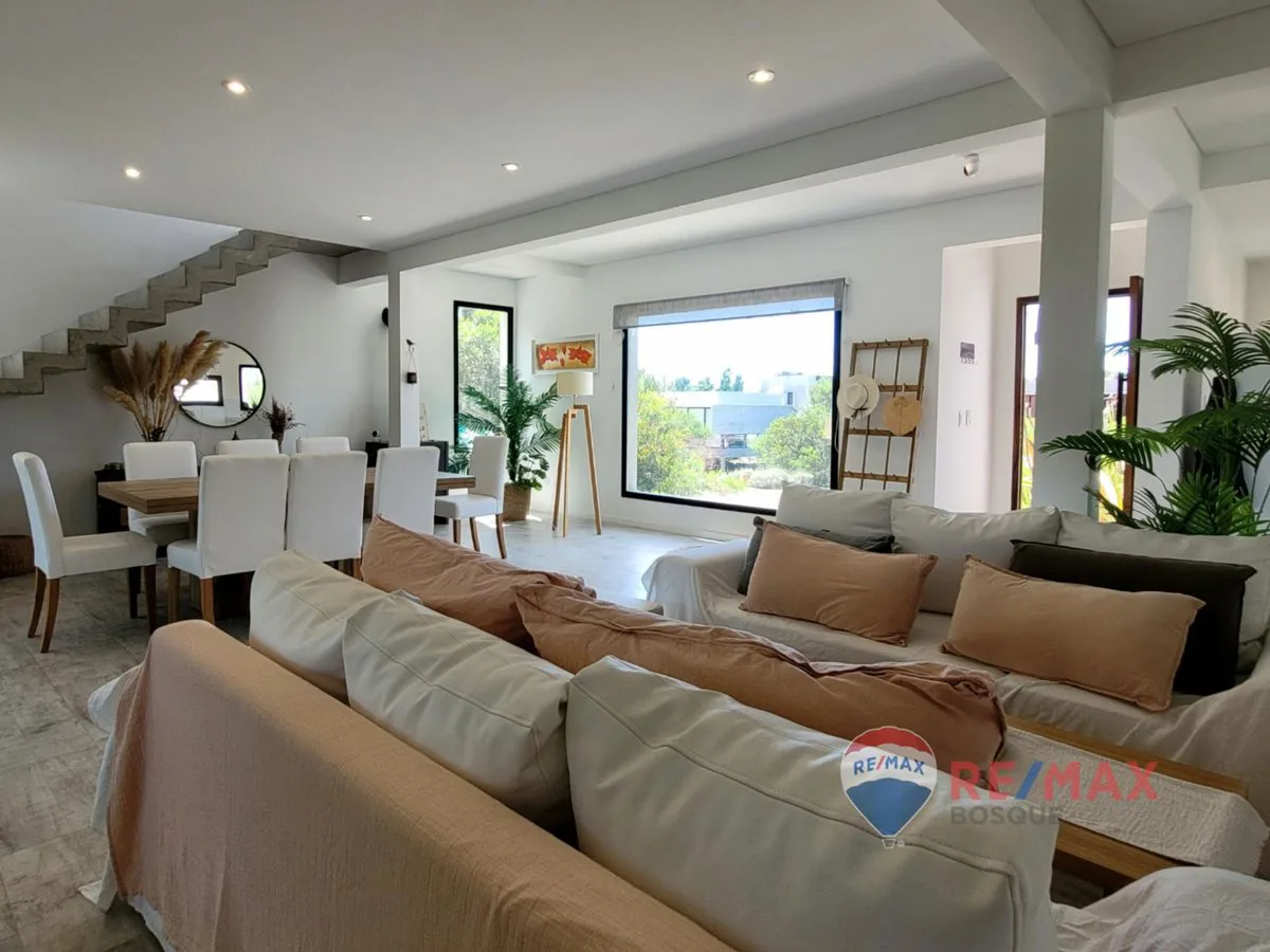 VENTA CASA COSTA ESMERALDA RESIDENCIAL II GAS NAT