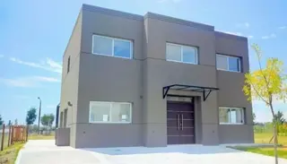 Hermosa casa 5 ambientes- NORDELTA foto 5