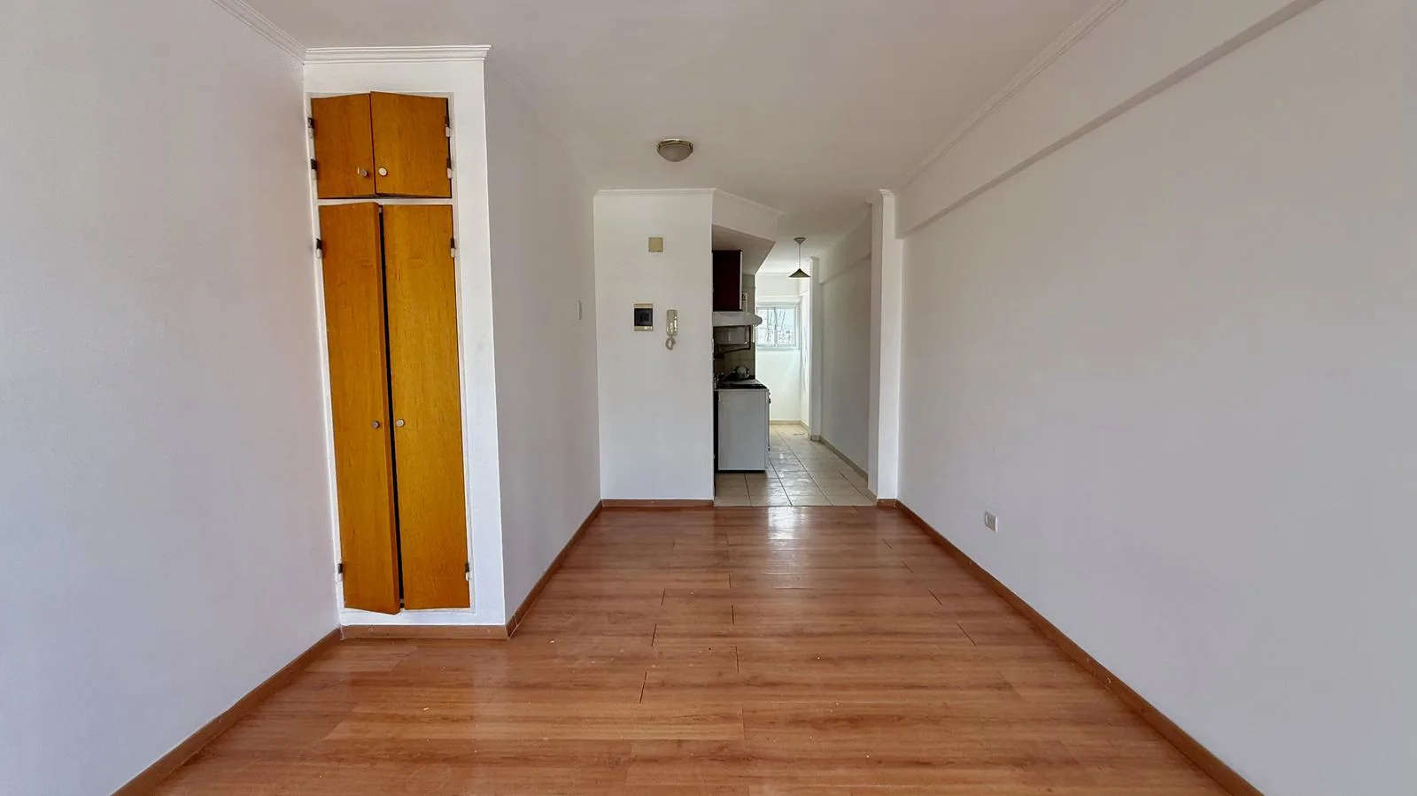 Montevideo 1500 - Departamento monoambiente en alquiler - Rosario foto 3