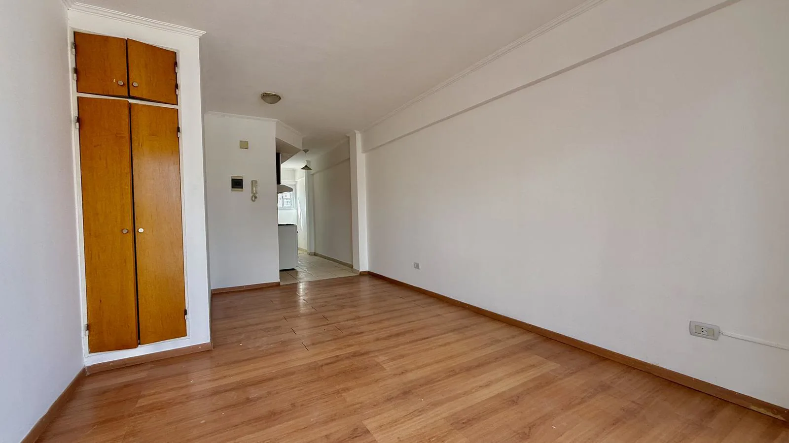 Montevideo 1500 - Departamento monoambiente en alquiler - Rosario foto 4