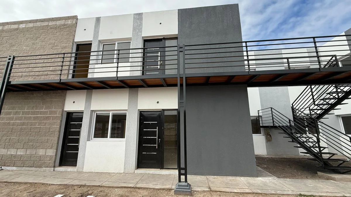 VENTA DEPARTAMENTO 1 DORM. FRENTE HOTEL TOTEM foto 2