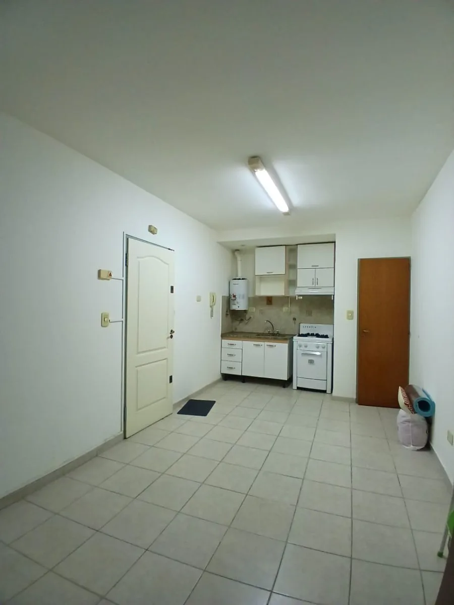 Se vende un departamento monoambiente al frente - San Cristobal APTO CREDITO!! foto 5