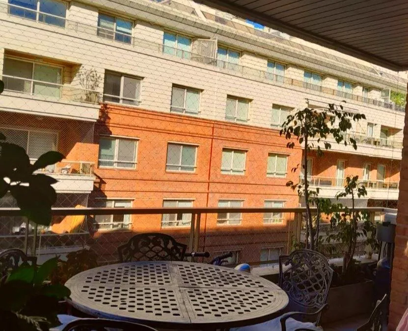 RENOVADO Y EXCELENTE 3AMB c/ Balcon Aterrazado en Edifiicio de categoria con AMENITIES- PUERTO MADERO foto 3