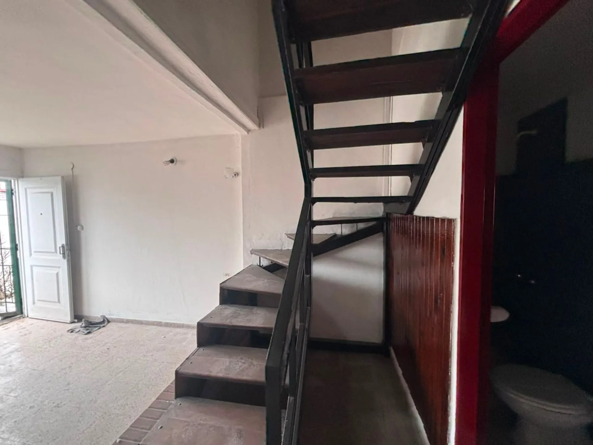VENDO DUPLEX BARRIO TERAN 4 DORMITRIOS