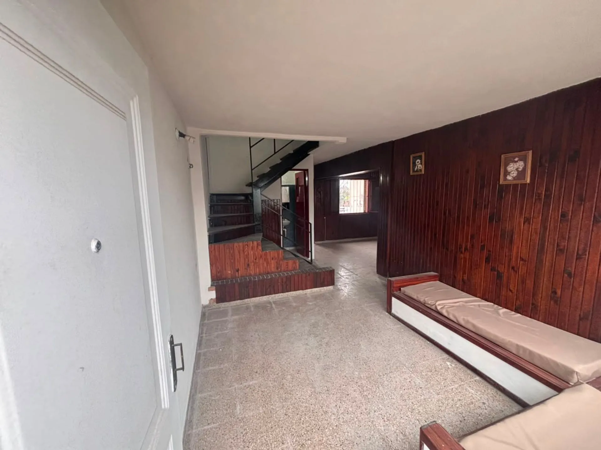 VENDO DUPLEX  BARRIO TERAN 4 DORMITRIOS foto 4