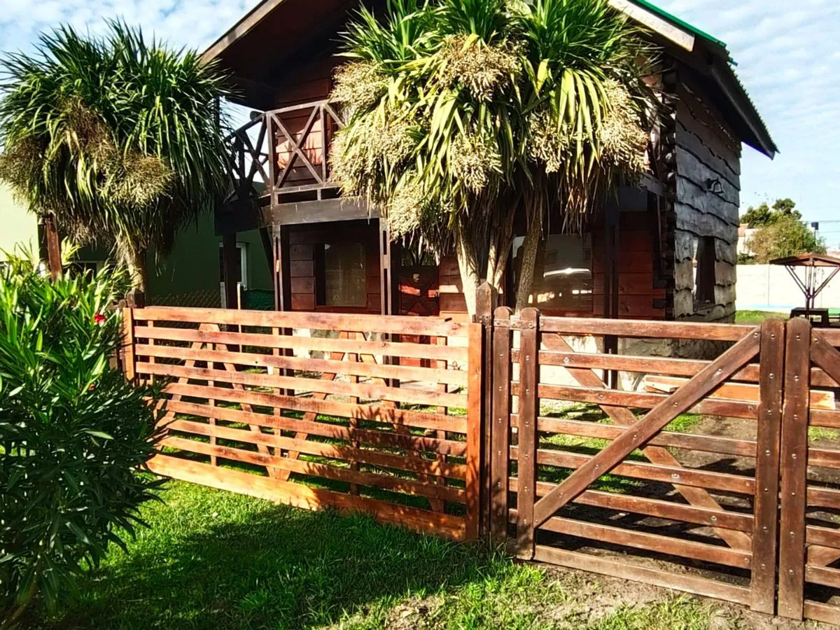 Venta Cabaña Santa Elena con Pileta foto 2