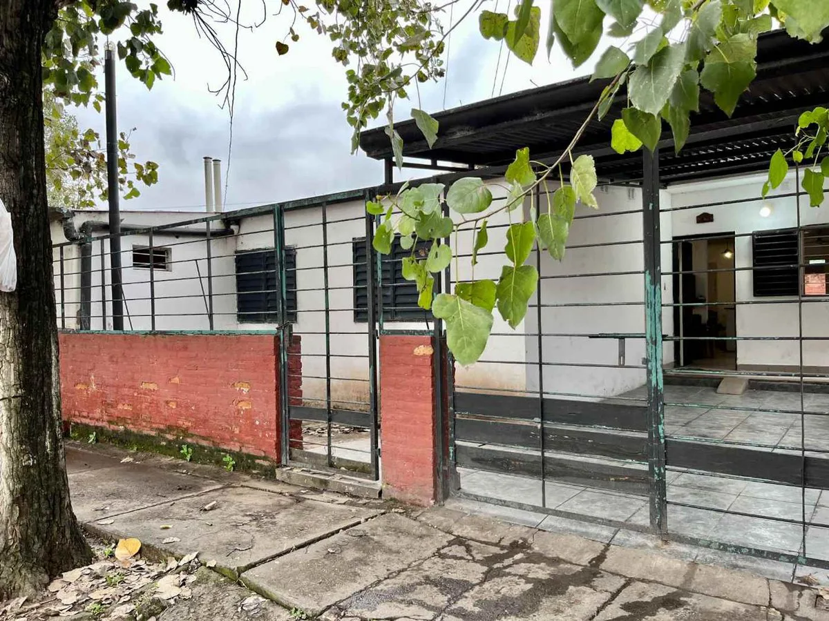 CASA DE TRES DORMITORIOS EN VENTA EN ALDERETES foto 2