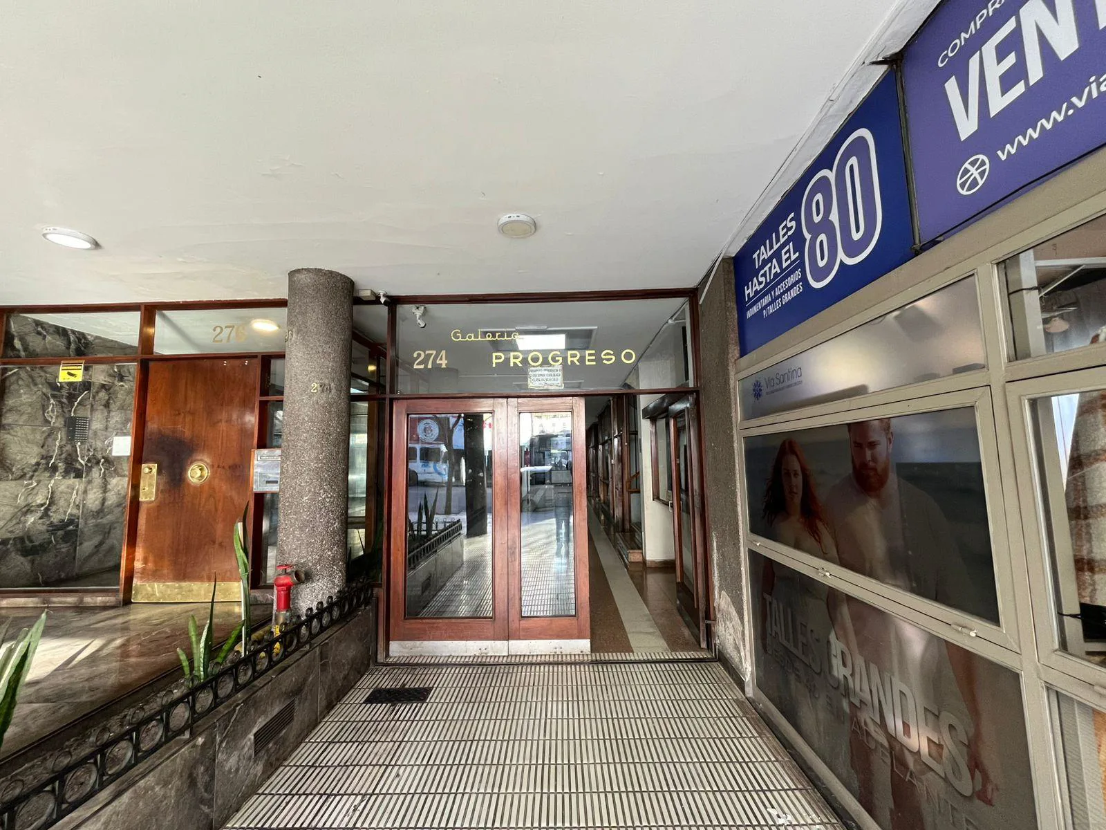 Local Comercial en Alquiler | B° Centro | Colon y Gral. Paz foto 2