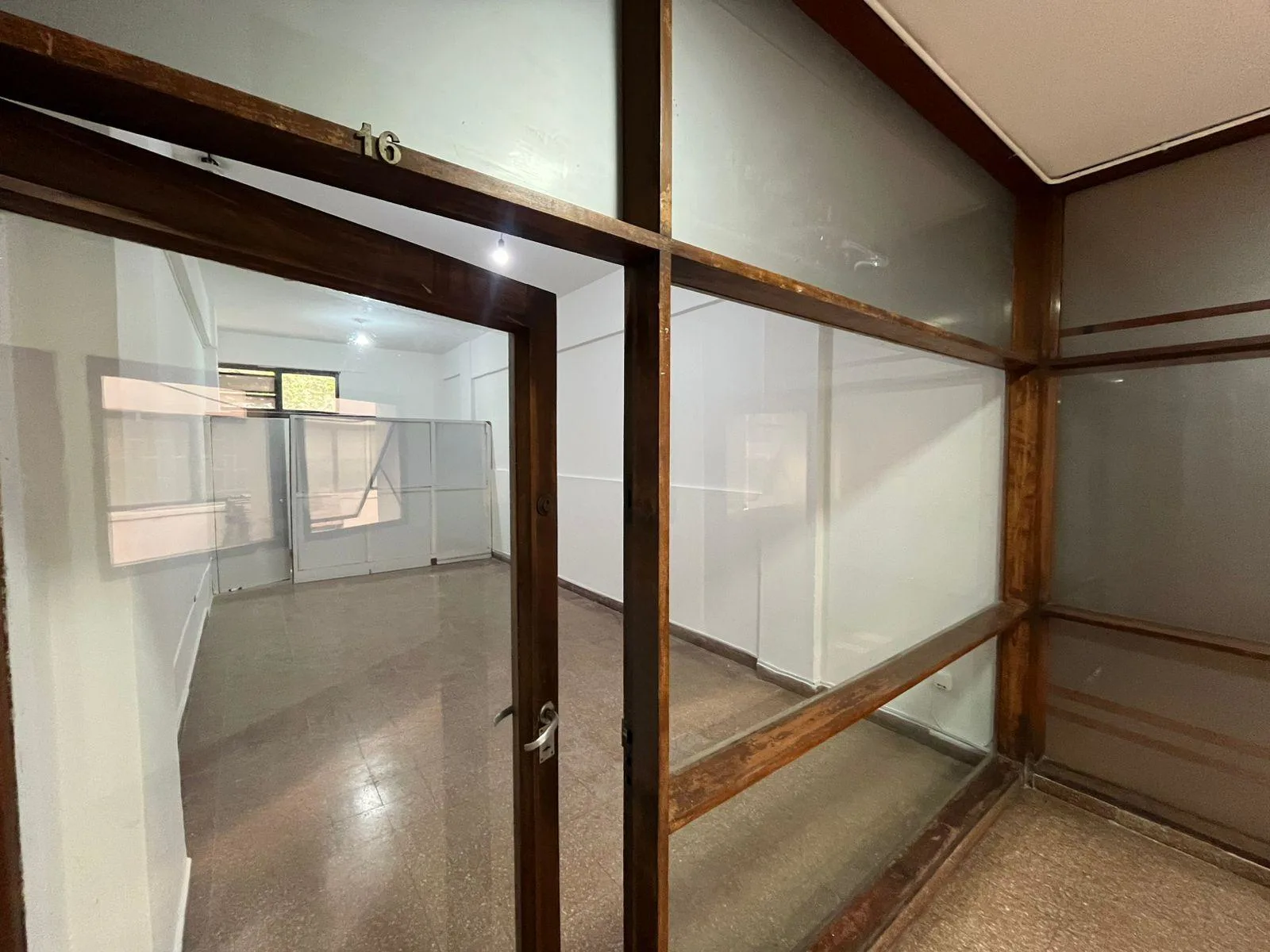 Local Comercial en Alquiler | B° Centro | Colon y Gral. Paz foto 5