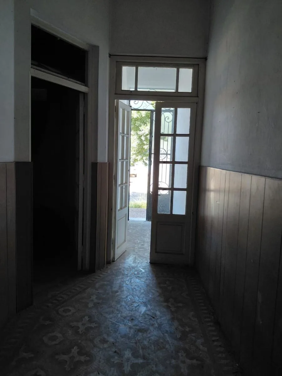 VENTA CASA 3 DORMITORIOS- ZONA CENTRO foto 3