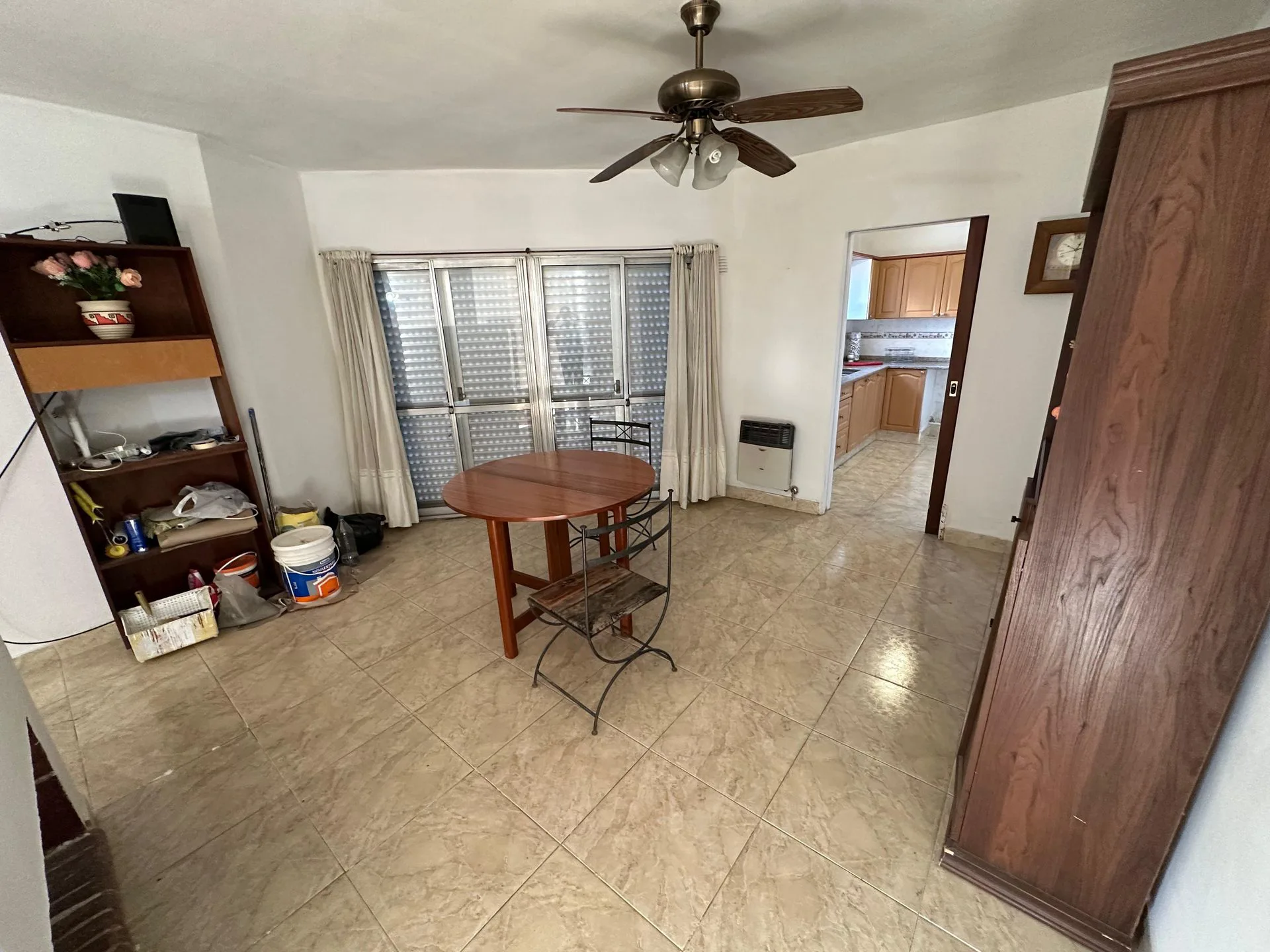 VENTA CASA 3 DORMITORIOS BARRIO VELEZ SARSFIELD foto 5