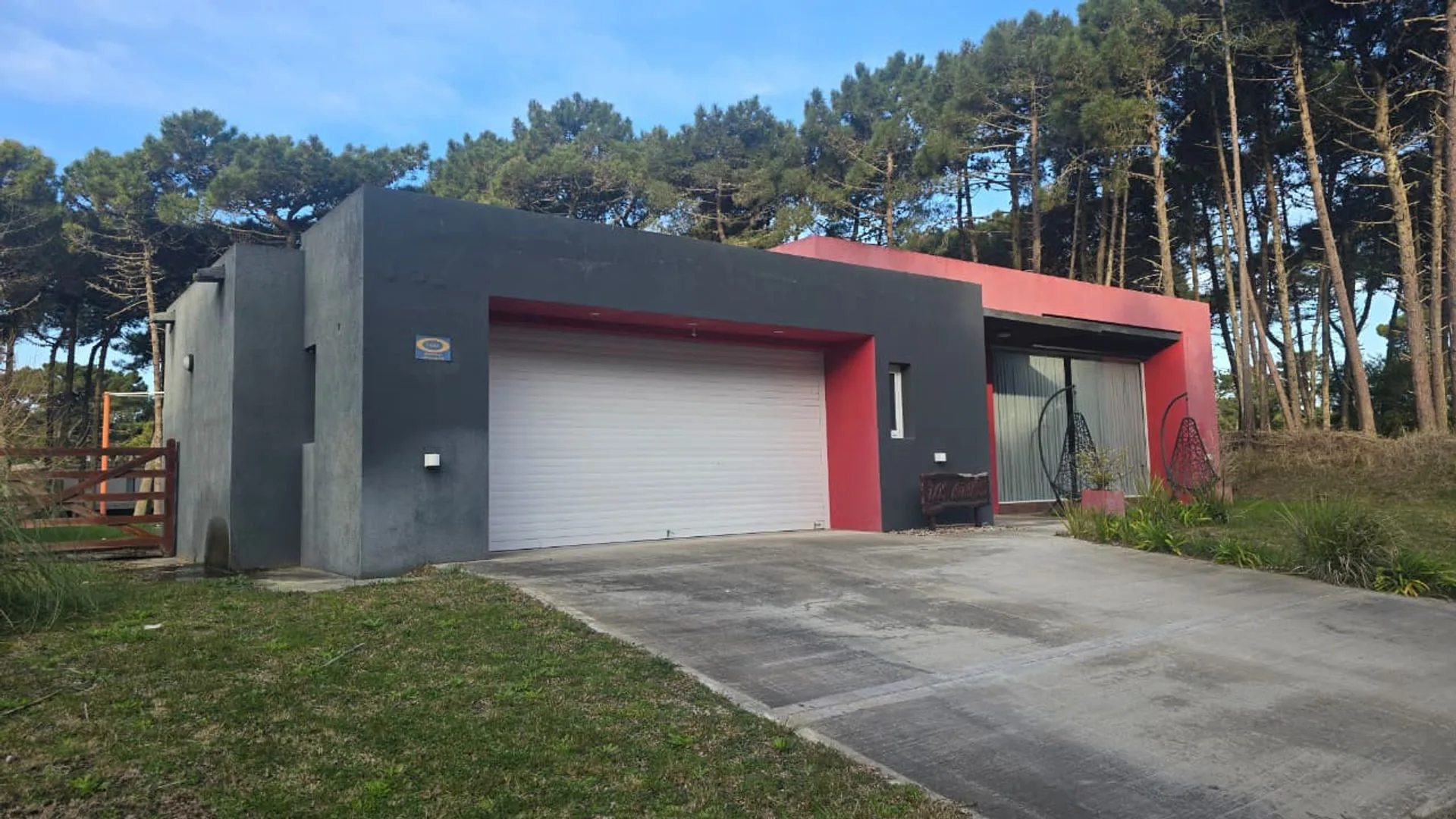 CASA EN VENTA BARRIO ALAMOS PINAMAR OPORTUNIDAD foto 2