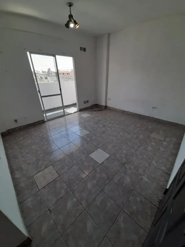 Departamento de 3 amb con balcón