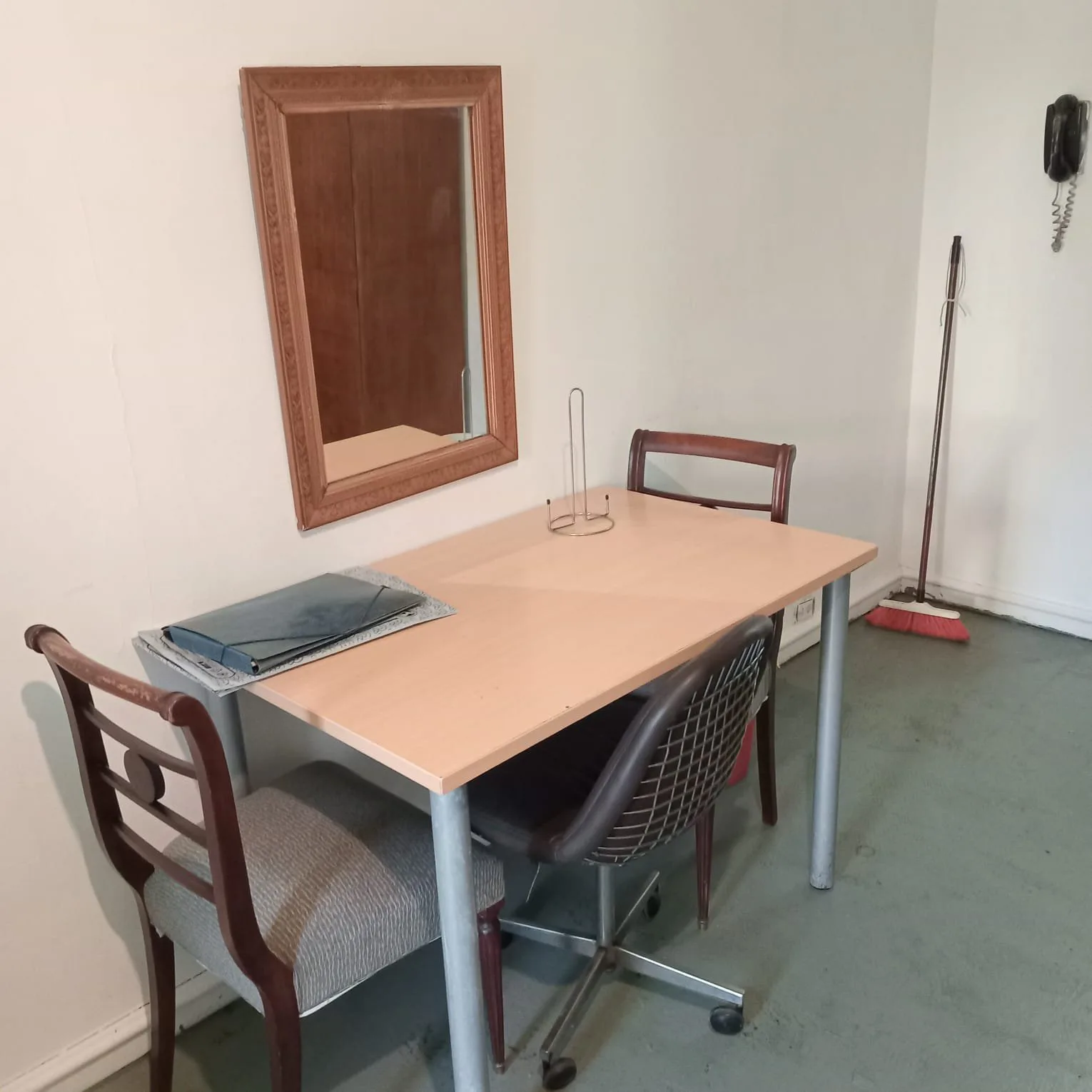 Se vende un departamento monoambiente luminoso - Retiro foto 3
