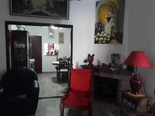 Excelente CASA 5 amb. A la venta en LANUS O. A 400 MTS. de Av. H. Yrigoyen. foto 5