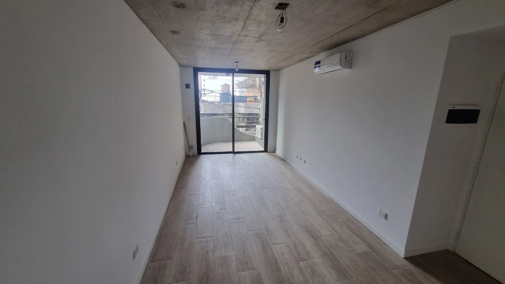 ALQUILER MONOAMBIENTE VILLA LURO BALCON AL FRENTE foto 4