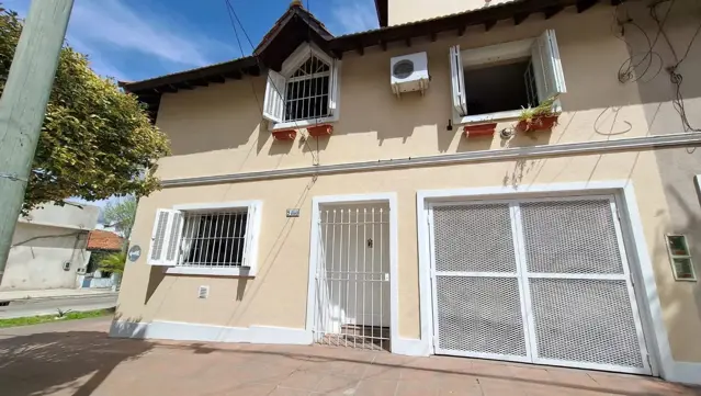 VENTA CASA 5 AMBIENTES RAMOS MEJIA