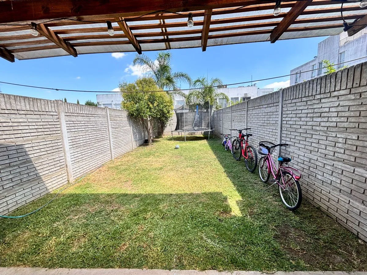 DUPLEX EN VENTA EN CANNING 3 AMBIENTES foto 5
