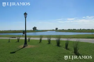 A LAGUNA. AREA 5, SAN MATIAS foto 2