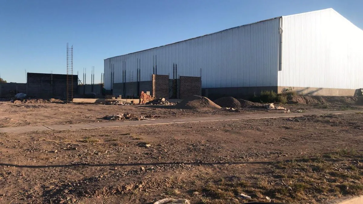 VENTA TERRENO CON ESTRUCTURA, PARQUE INDUSTRIAL foto 3