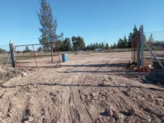 LOTE SOBRE RUTA 210 - B° LAS ACACIAS - BRANDSEN foto 2