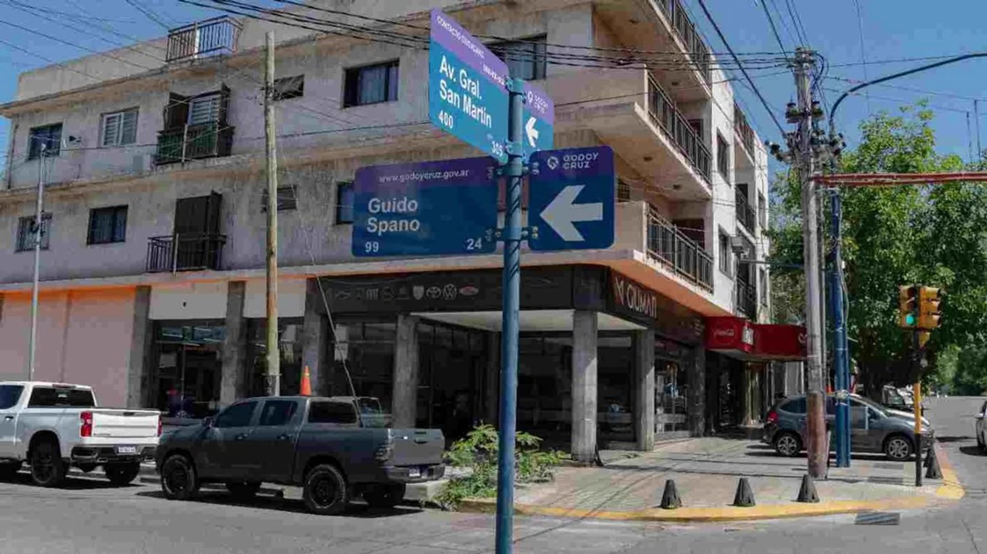 VENDE LOCAL COMERCIAL GODOY CRUZ CALLE SAN MARTIN foto 2